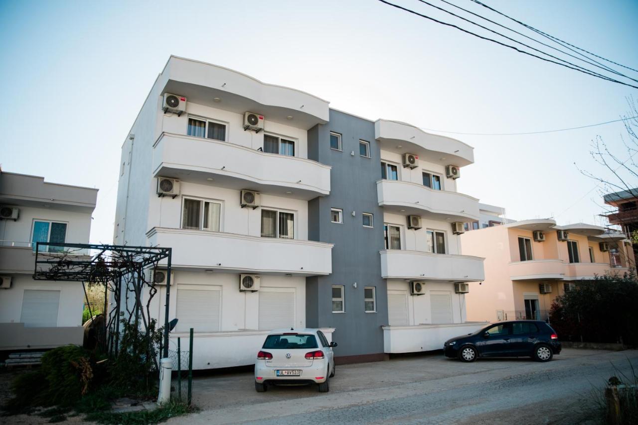 Apartments Casa Mia 울친 외부 사진