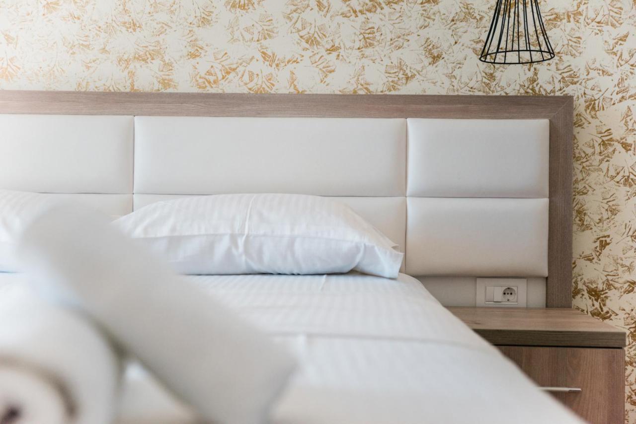 Apartments Casa Mia 울친 외부 사진