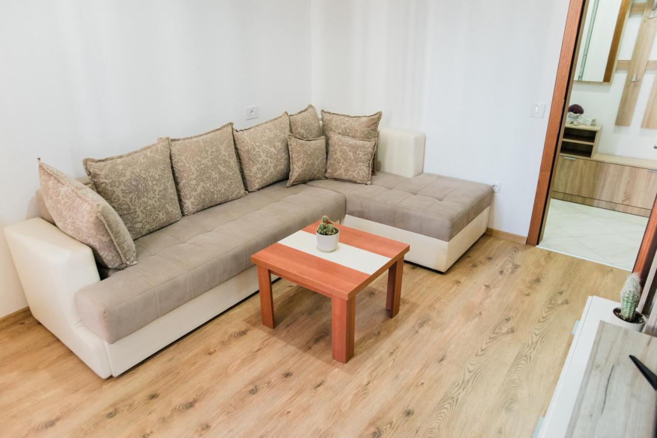 Apartments Casa Mia 울친 외부 사진