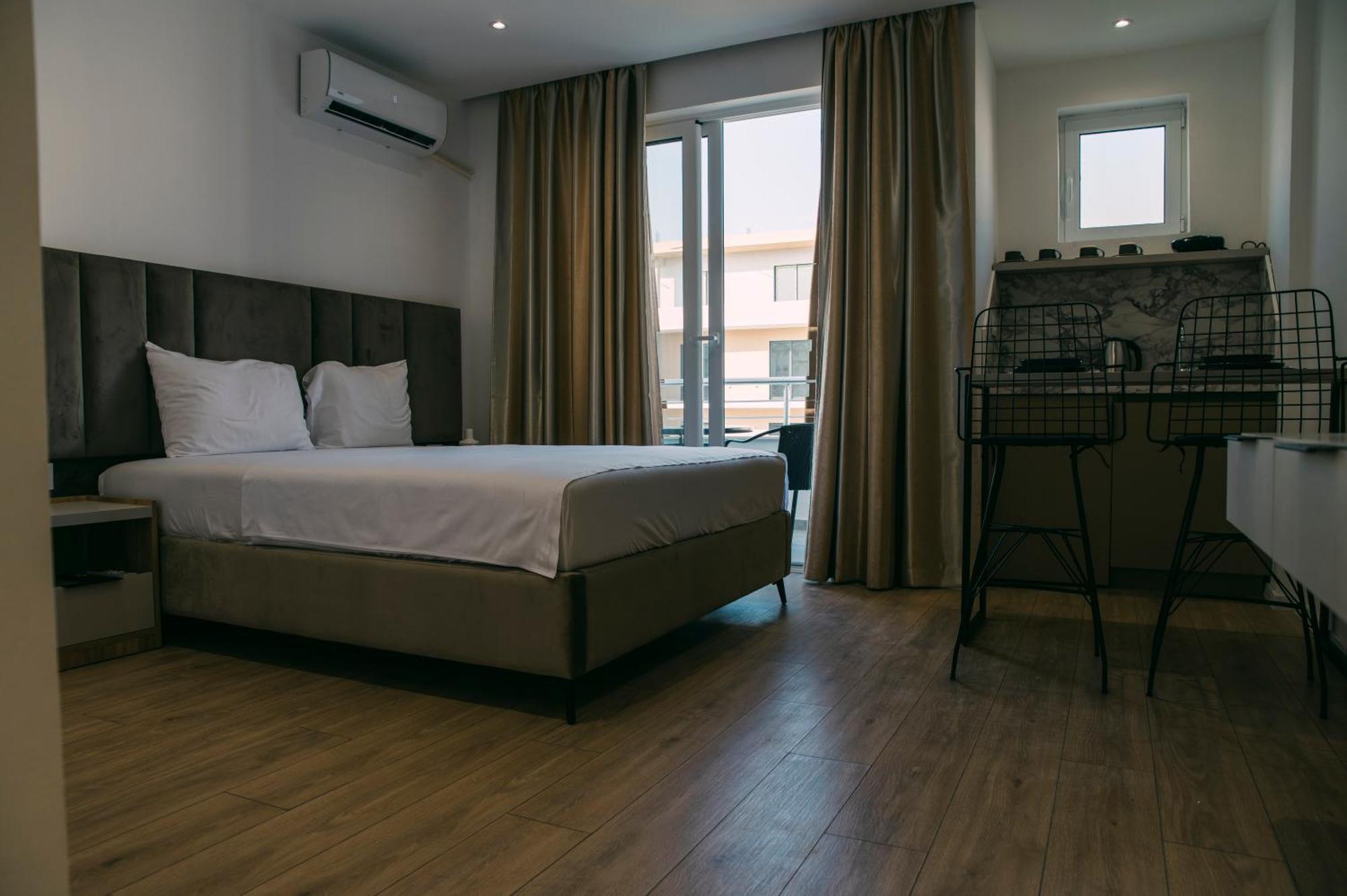 Apartments Casa Mia 울친 외부 사진