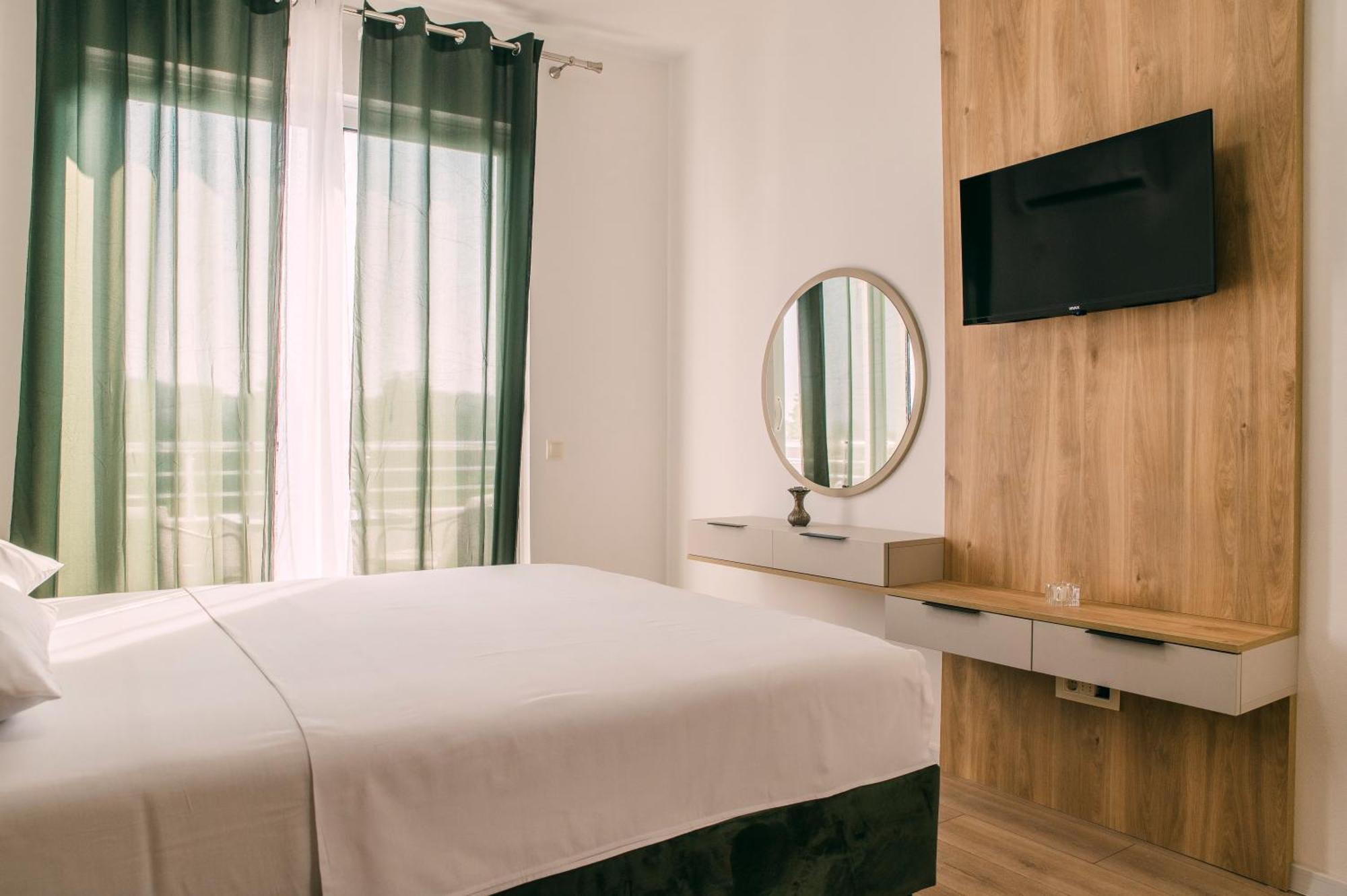 Apartments Casa Mia 울친 외부 사진