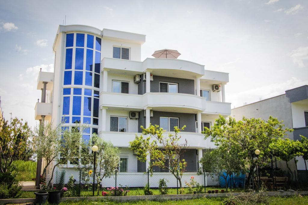 Apartments Casa Mia 울친 외부 사진